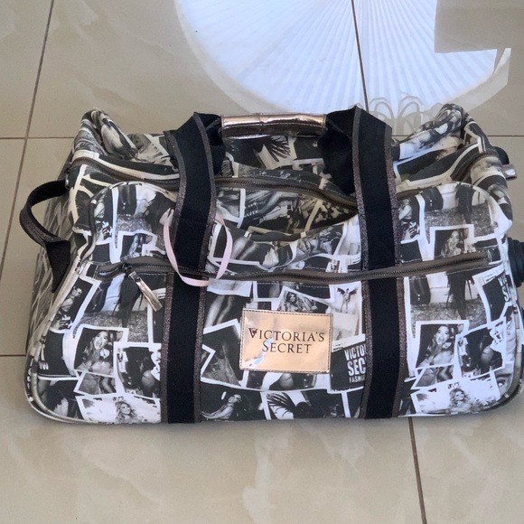 Rare HTF Collectible Supermodel Essential Fashion Show Wheelie Luggage Suitcase - Picture 2 of 13